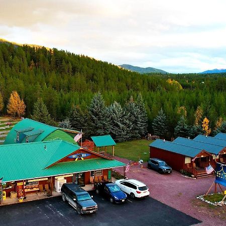 Sky Eco - Glacier General Store And Cabins Coram 외부 사진